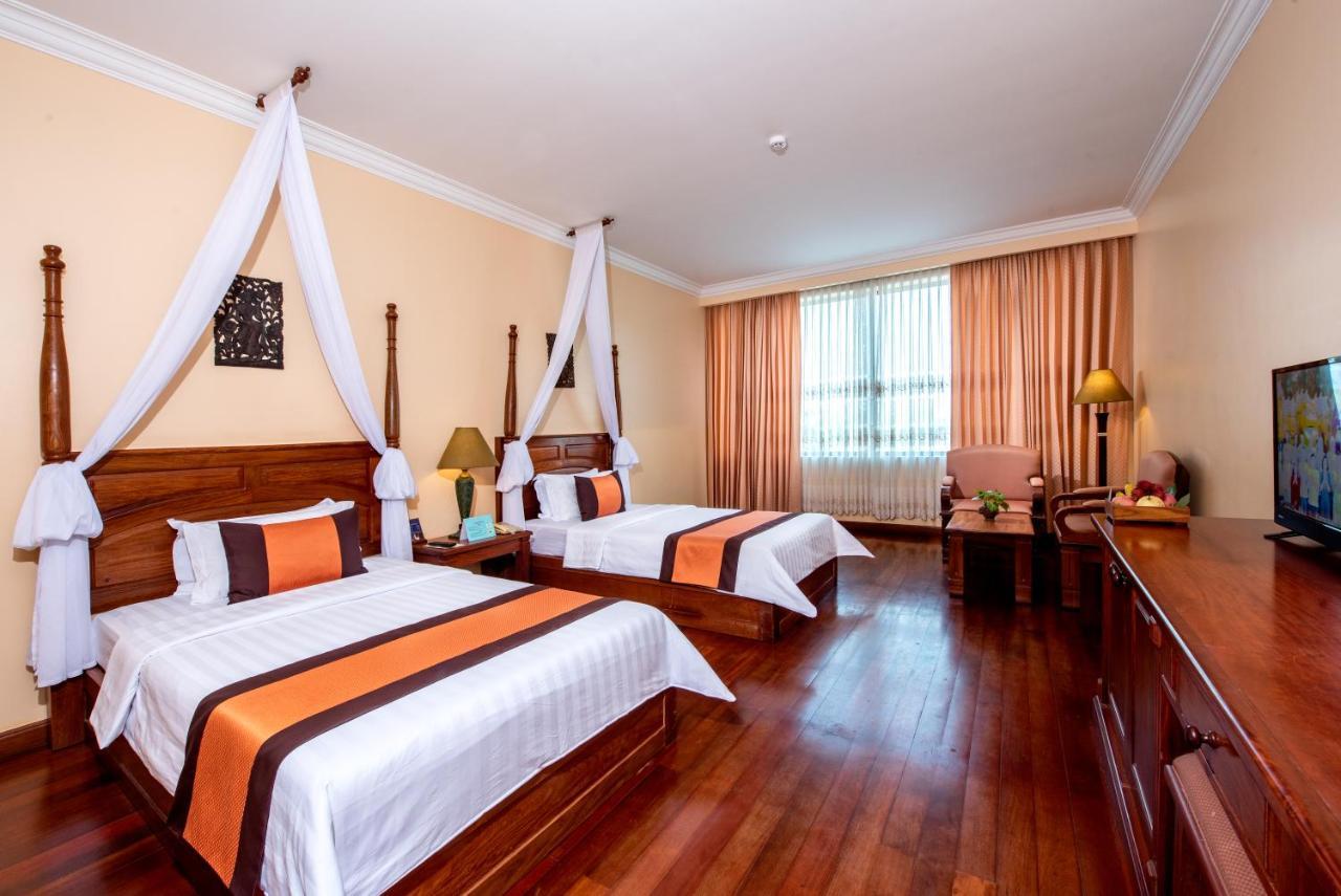 Pacific Hotel & Spa Σιέμ Ρέαπ Εξωτερικό φωτογραφία